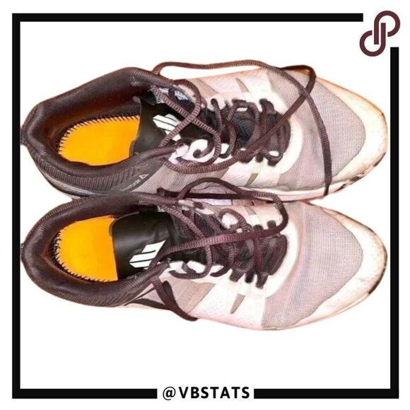 Size 9.5 Reebok White-Black Cross Training Shoes - Picture 1 of 6